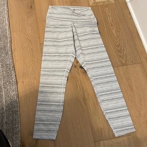 Lululemon wunder under leggings